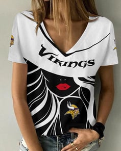 Minnesota Vikings Personalized Summer V-neck Women T-shirt 152